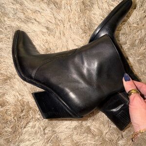 Dolce Vita Black Ankle Boots